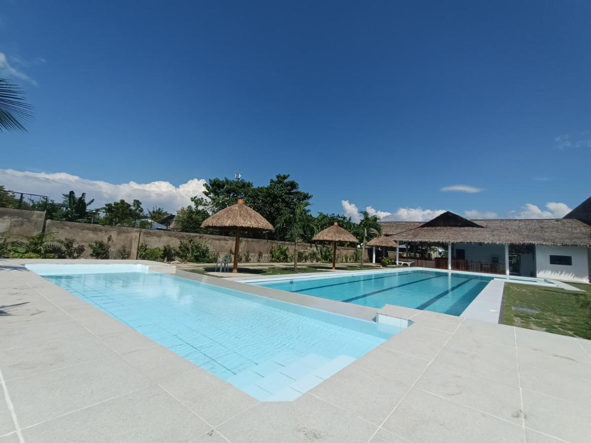 Treeshade Resort & Spa Moalboal Exterior photo