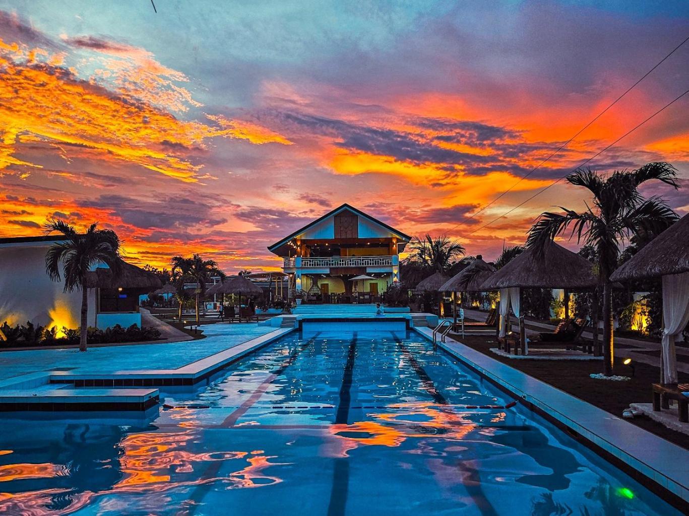 Treeshade Resort & Spa Moalboal Exterior photo