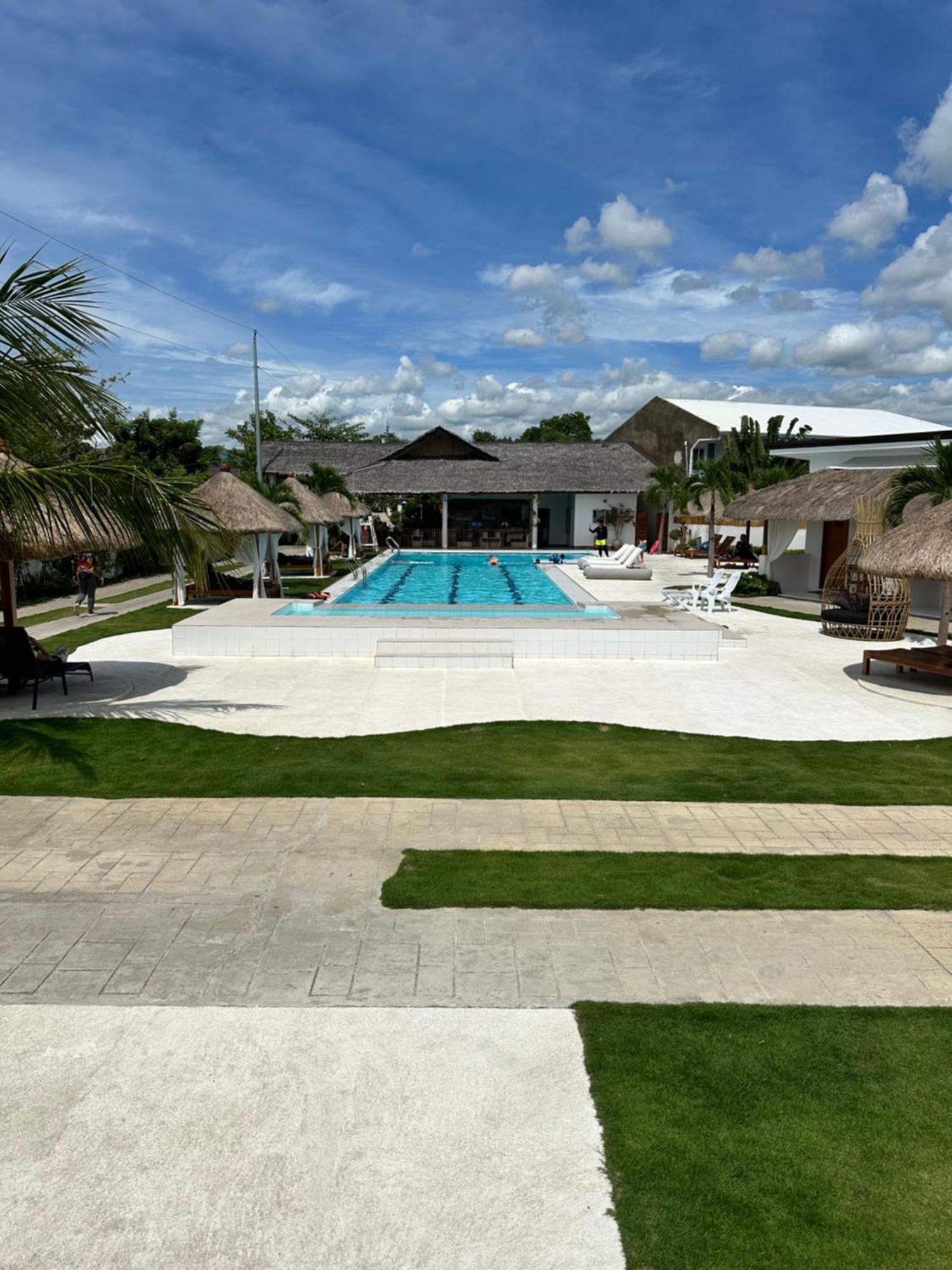 Treeshade Resort & Spa Moalboal Exterior photo
